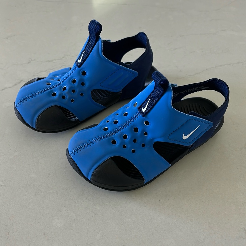 Nike Sandals Toddler Size 8C